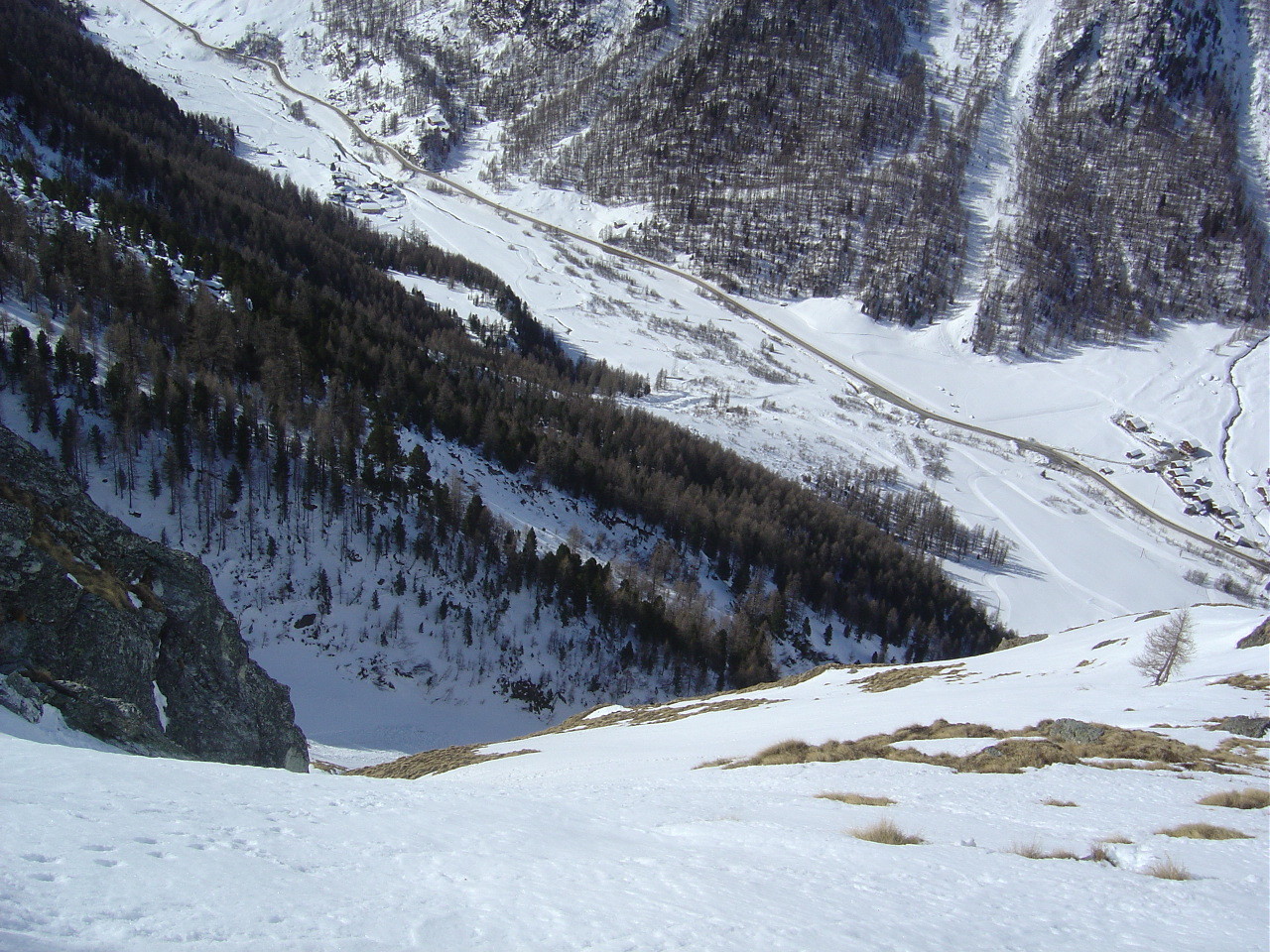 A la montée sous le chalet de Tsarmine