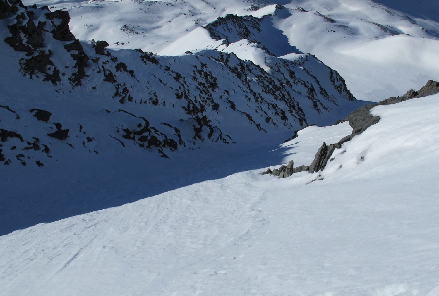en haut du couloir