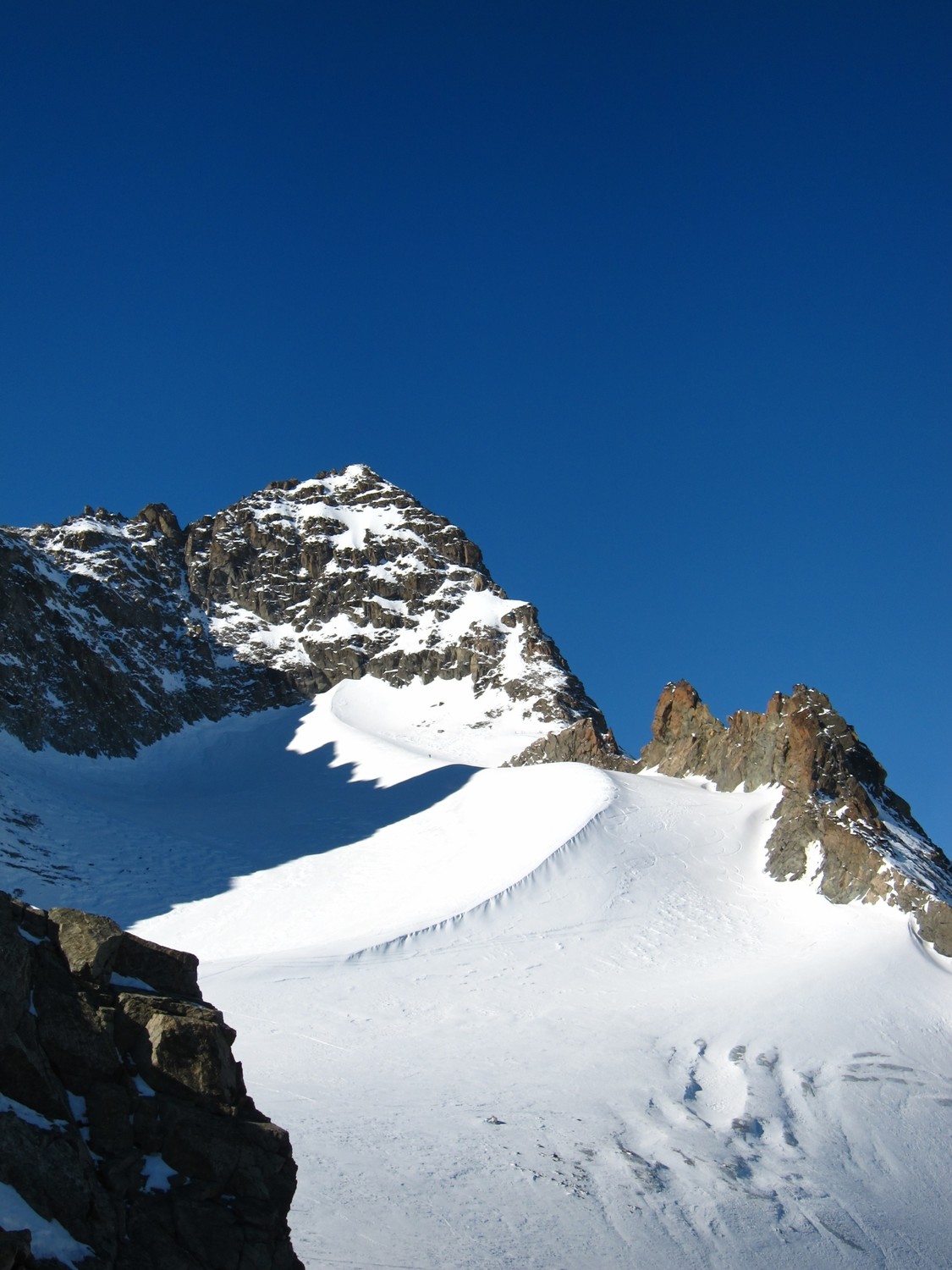 il ghiacciaio Porchabella con la cresta del Kesch