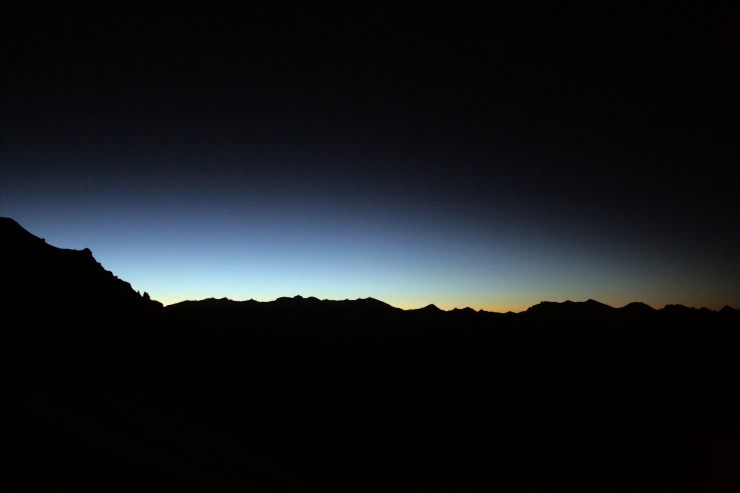 Les Andes au point du jour
