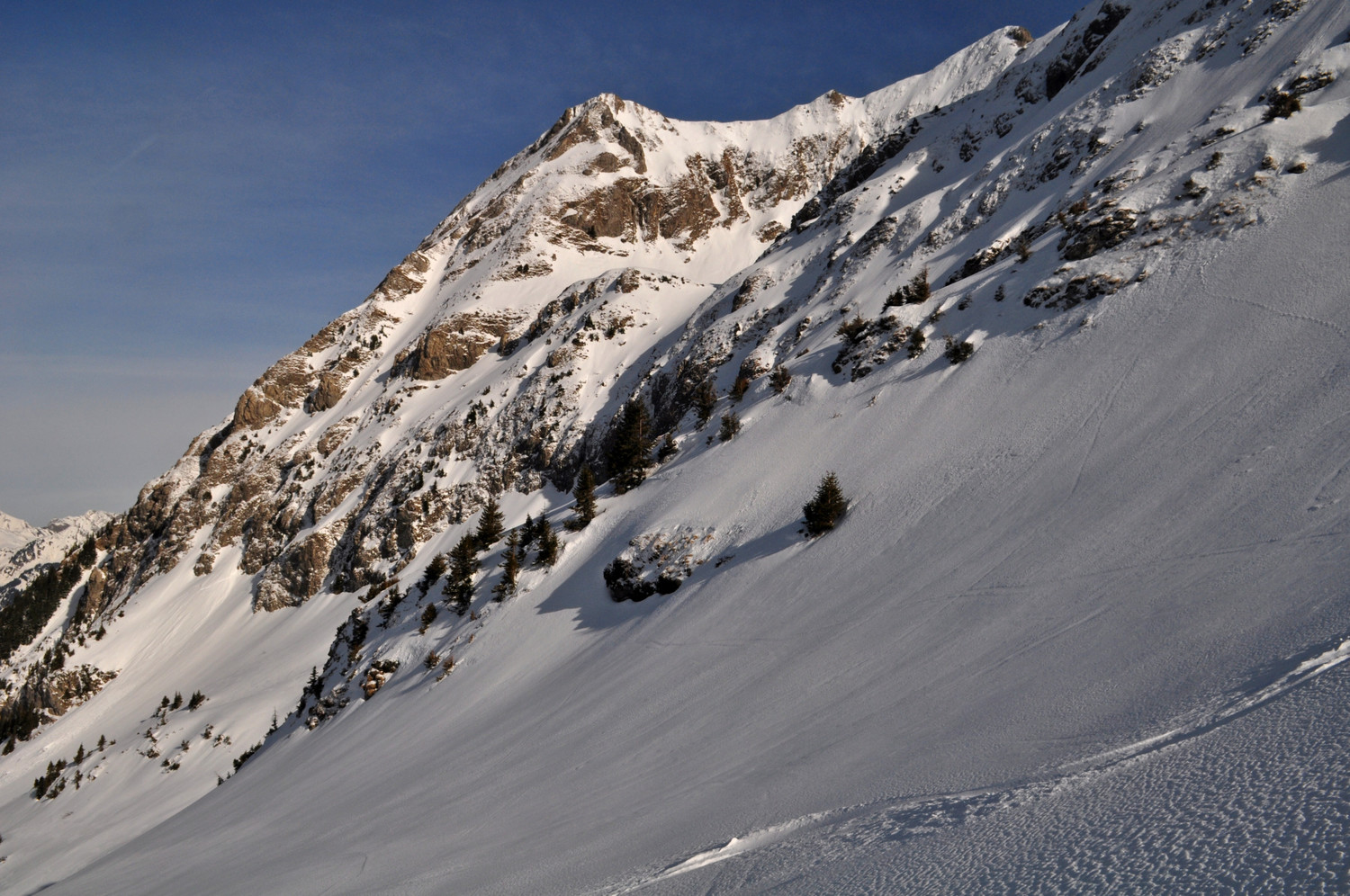 Roc d'Enfer depuis la combe suspendue