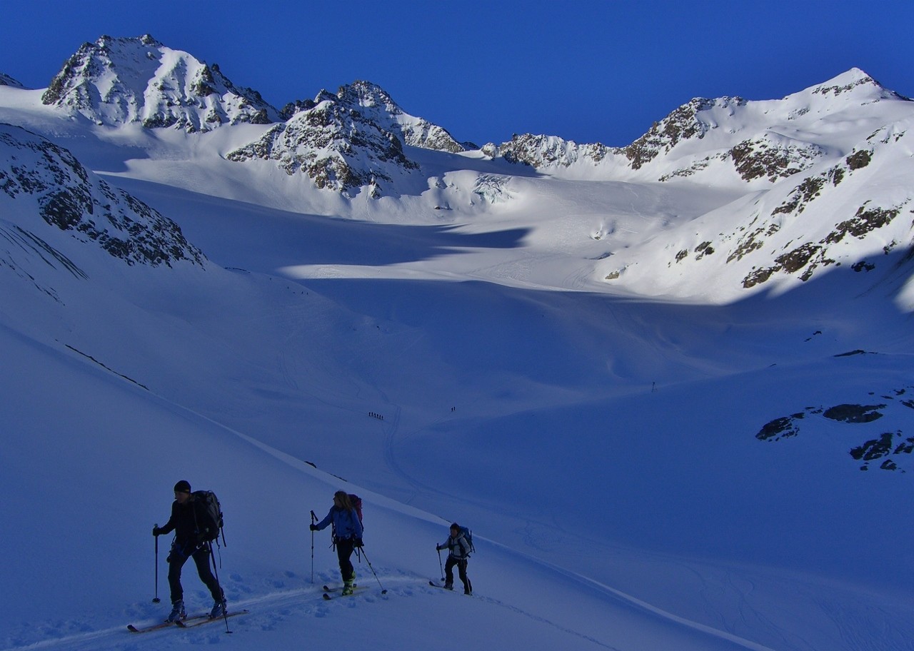 Silvretta-J3-au fond le groupe Jamspitz-Dreilanderspitz...