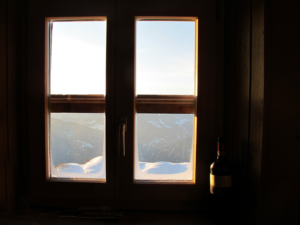 prime luci del sole alla Calandahütte...