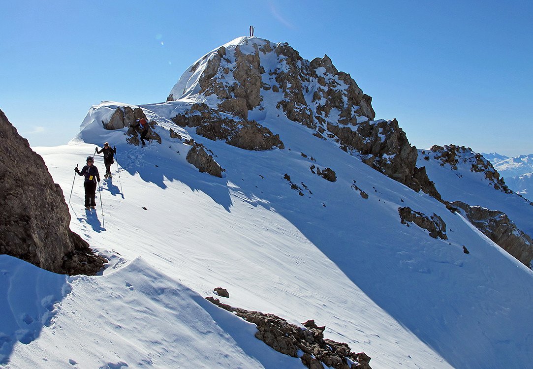 Haldensteiner Calanda; dalla quota 2780 m circa, si prosegue per circa duecento metri, senza sci...