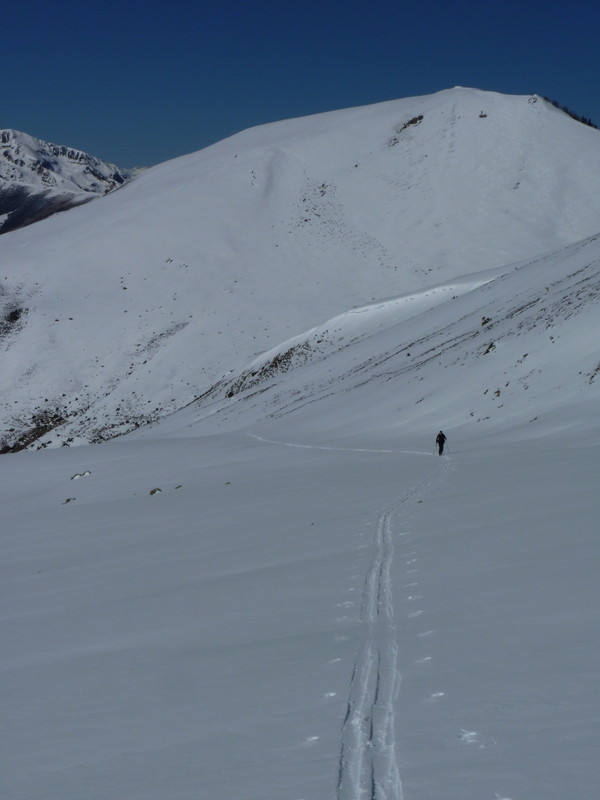 La montée dans la combe (Tuc du Plan de la Serre en arrière plan)
