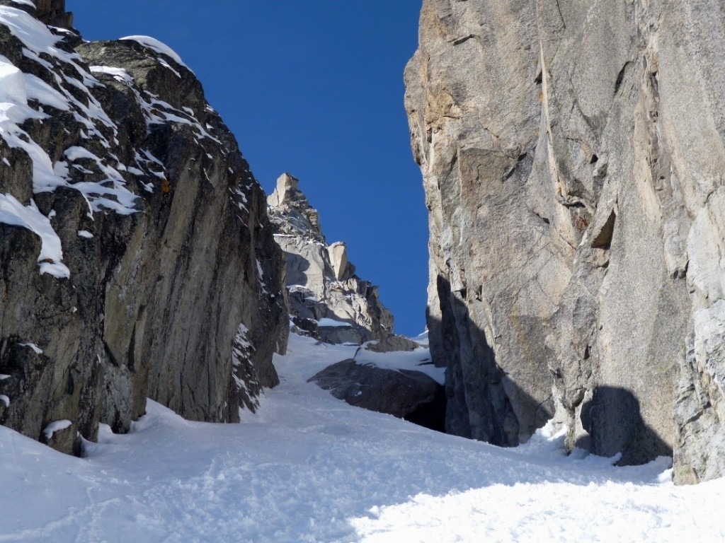 Le goulet vu du bas