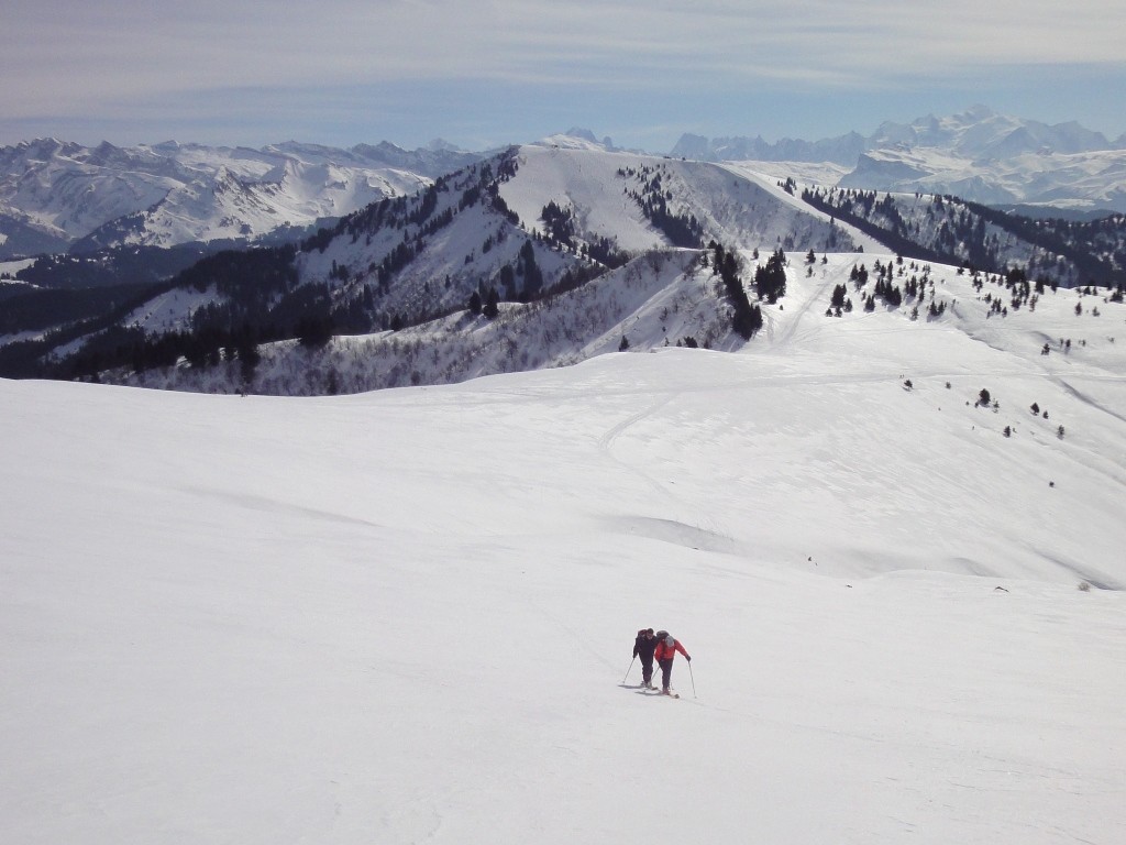 Sous le col Ratti, face au Mont Chéry