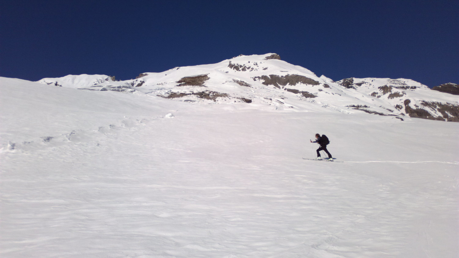 Montée dans le face SE