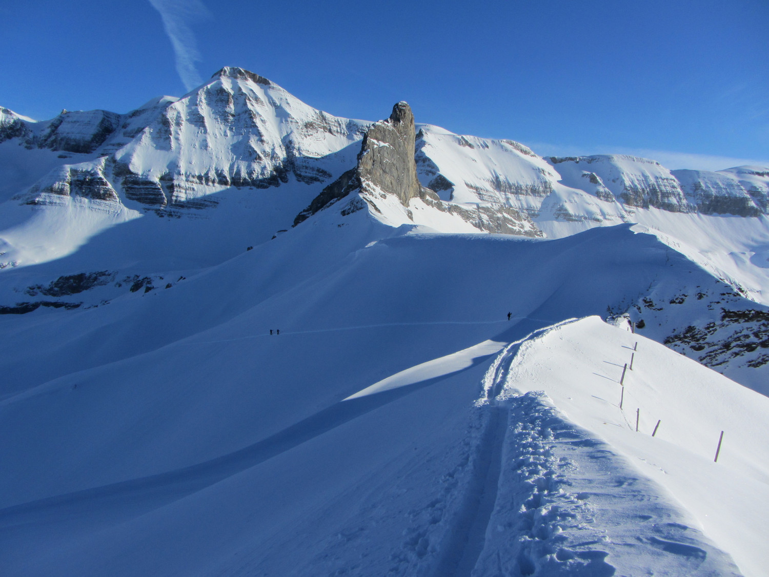 Passaggio da Schonegg durante la salita al Faulhorn (visibile in secondo piano)