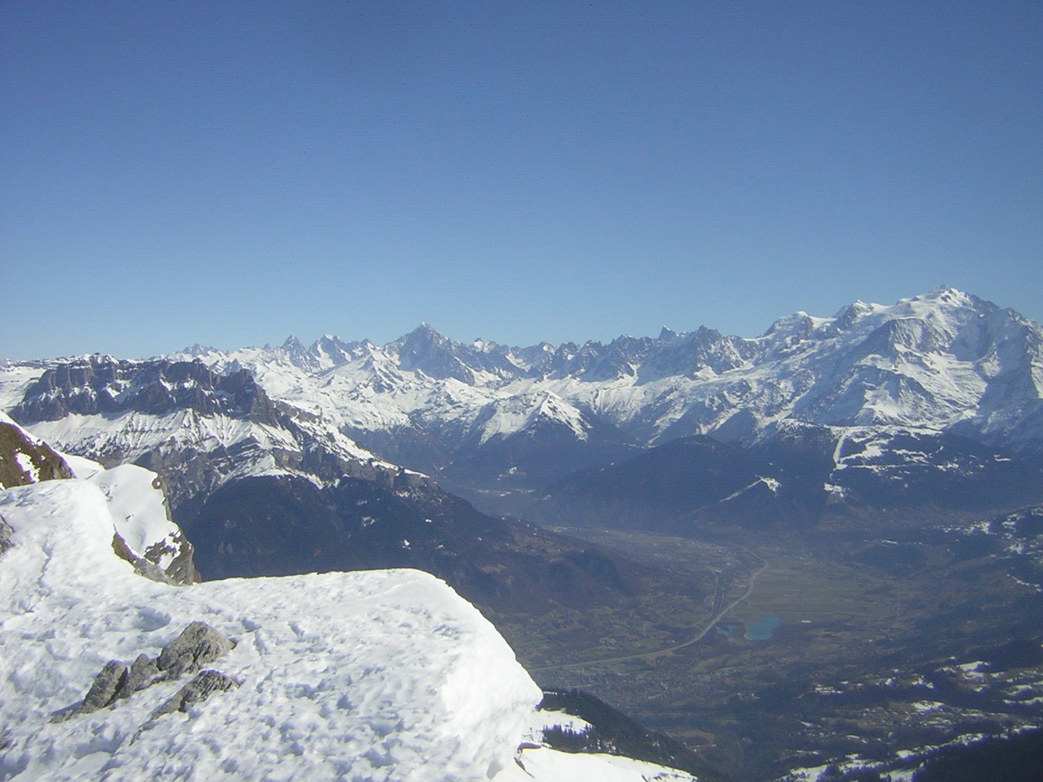 Petit clin d'oeil sur l'Aiguille de Varan