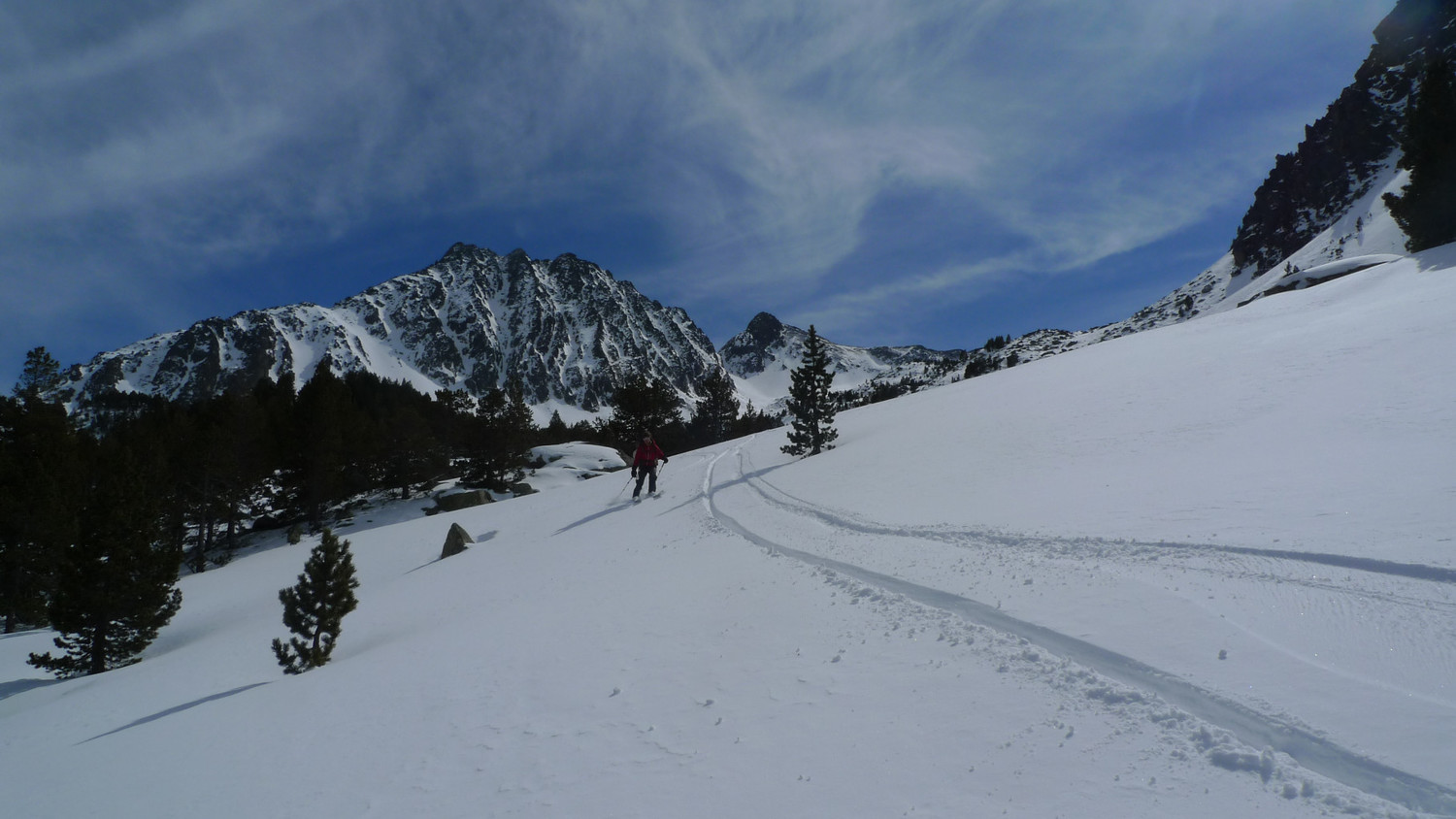 Baixada cap a la vall de Besines