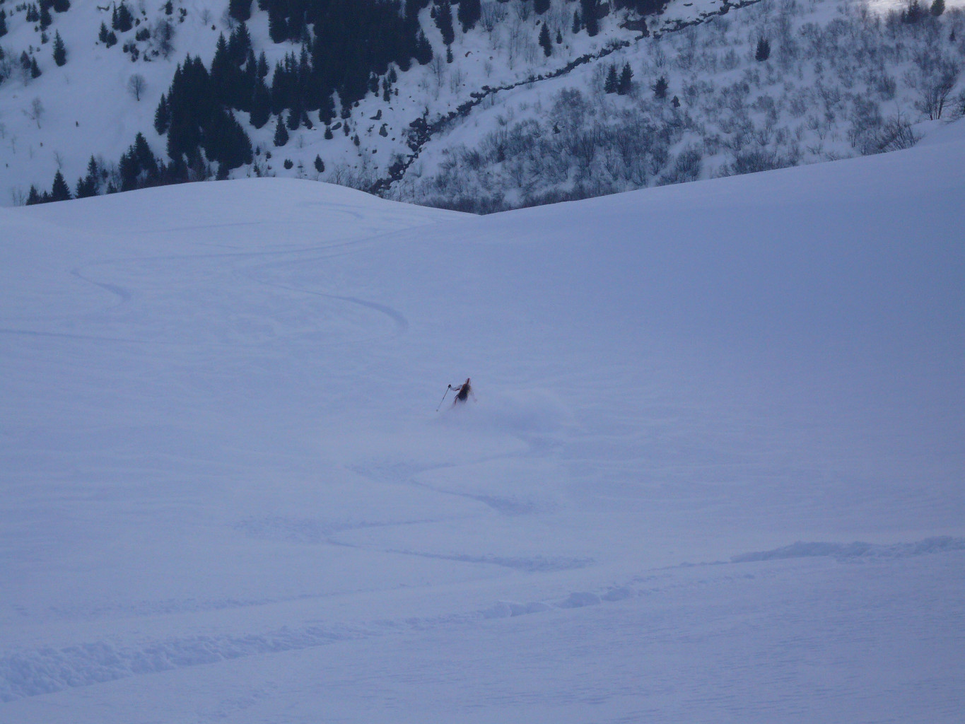 Poudreuse jusqu'au ruisseau.