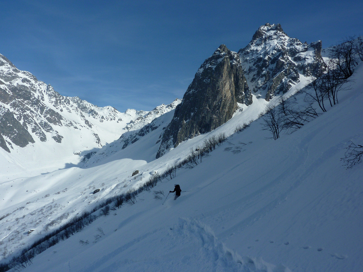 Bon ski sur fond de Badon