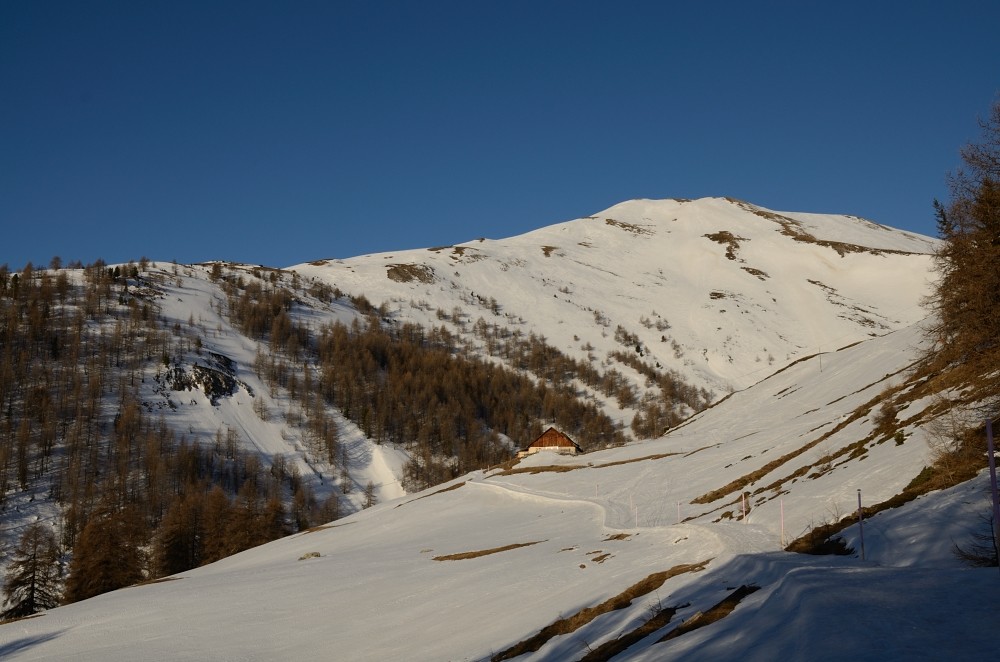 Salendo all'Alp d'Es-cha Dadora
