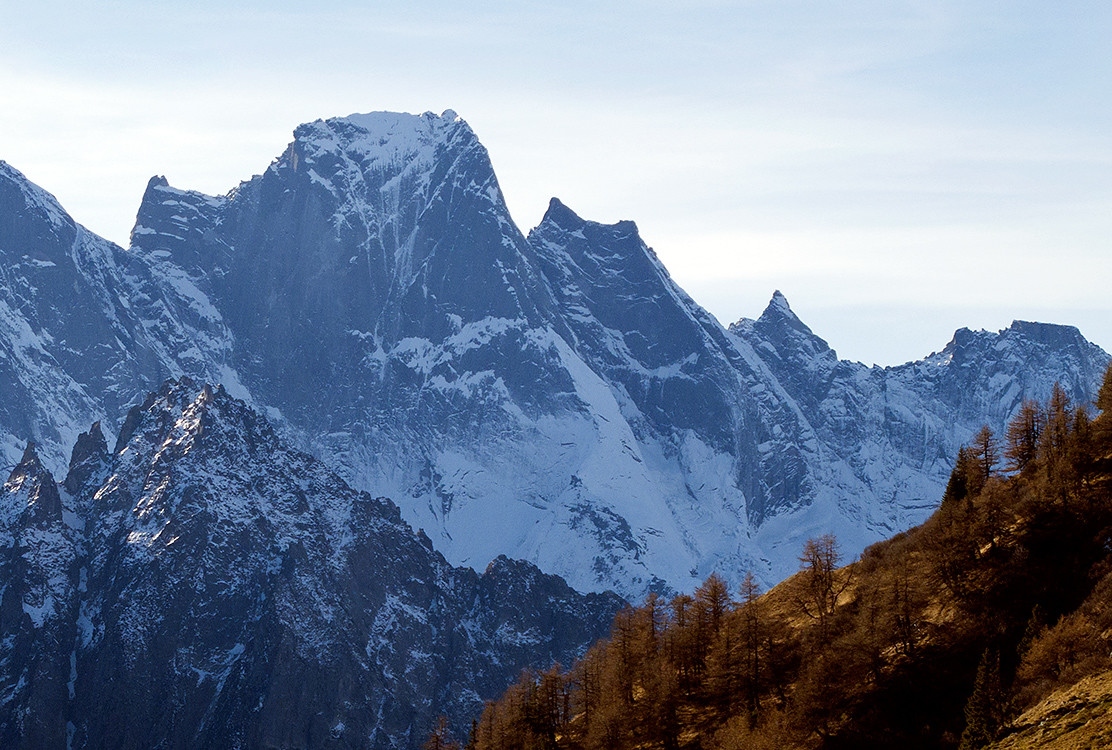 Pizzo Badile; Nord Est autunnale...