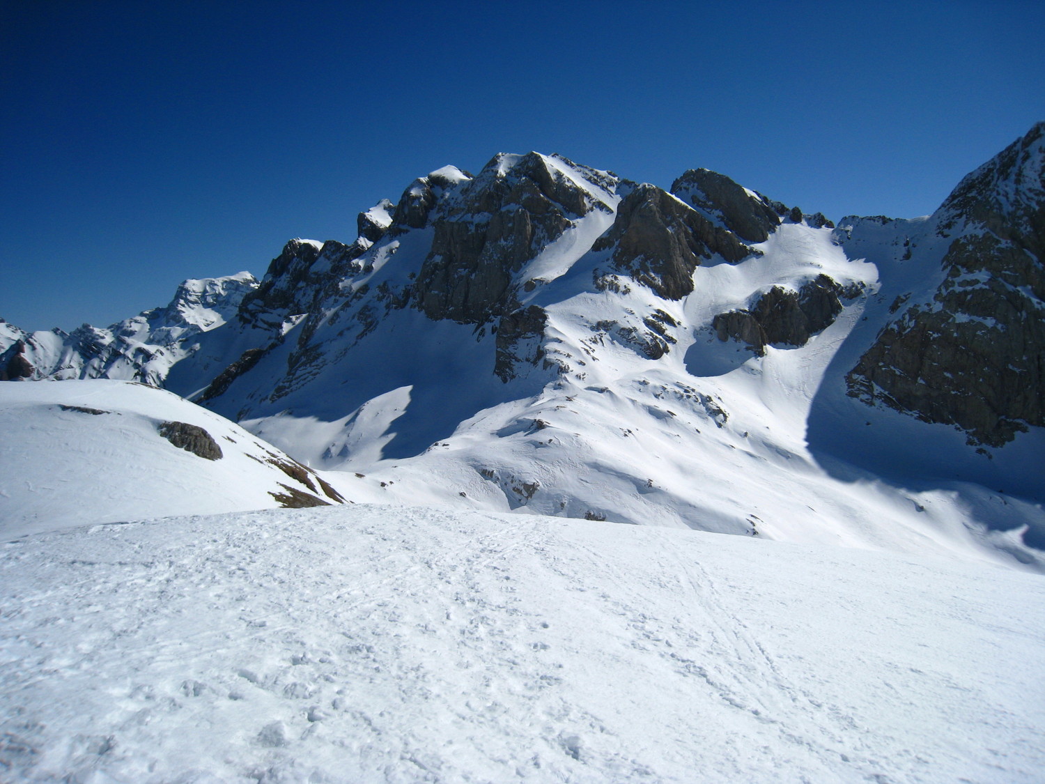 Tête de Bossetan - vue vers la Pointe Blanche et le pas du Taureau