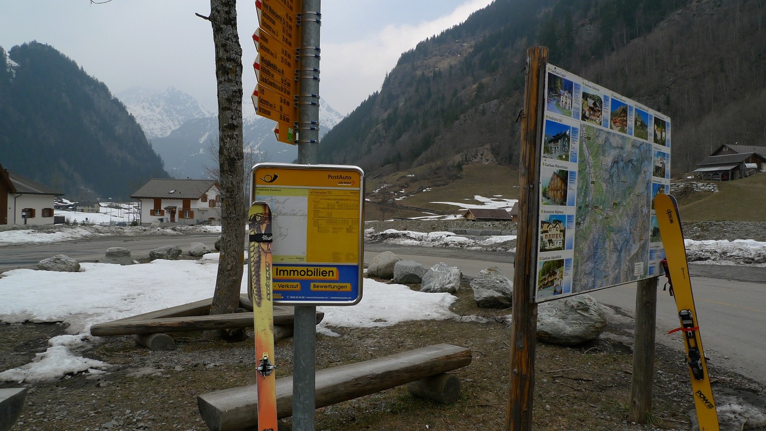 Aspettando il postale per Amsteg