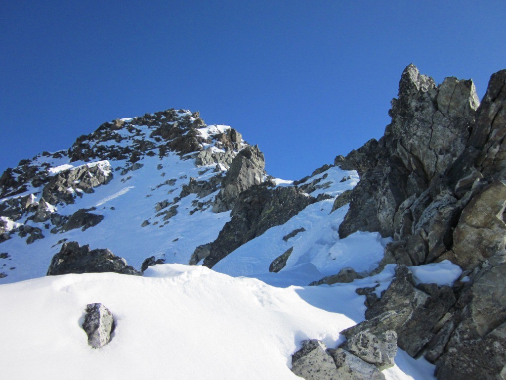 la suite de l'aréte