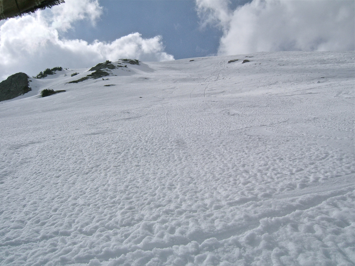 Belle descente en neige de printemps.