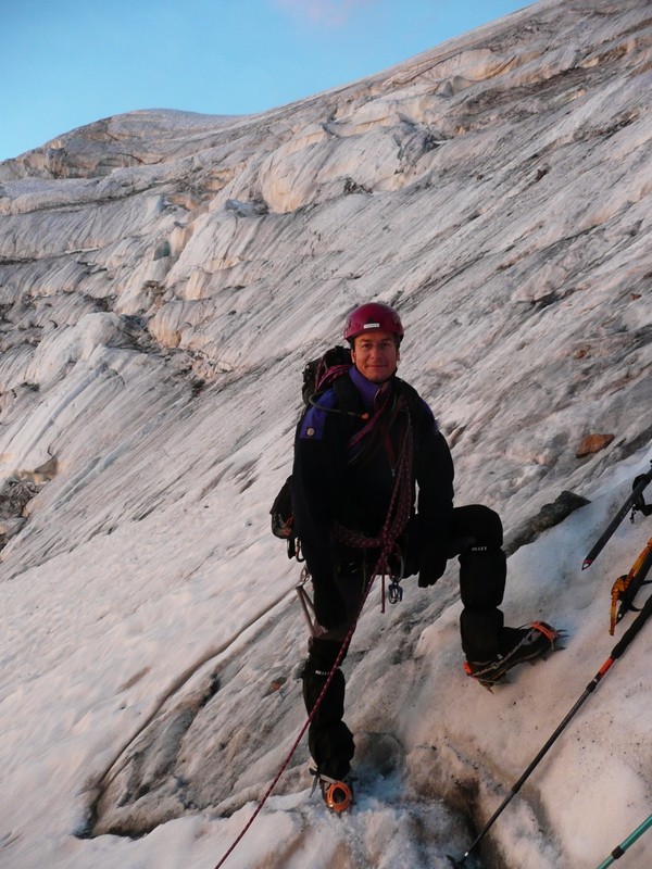 Pic Bayle, Fred dans la pente de glace entre les deux replat.