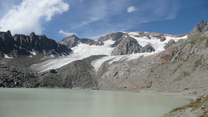 Pic Bayle et lac des Quirlies.