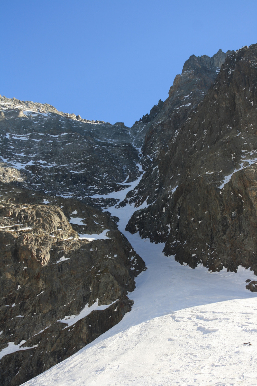 L'état plutôt sinistre du couloir N du Col de Burlan