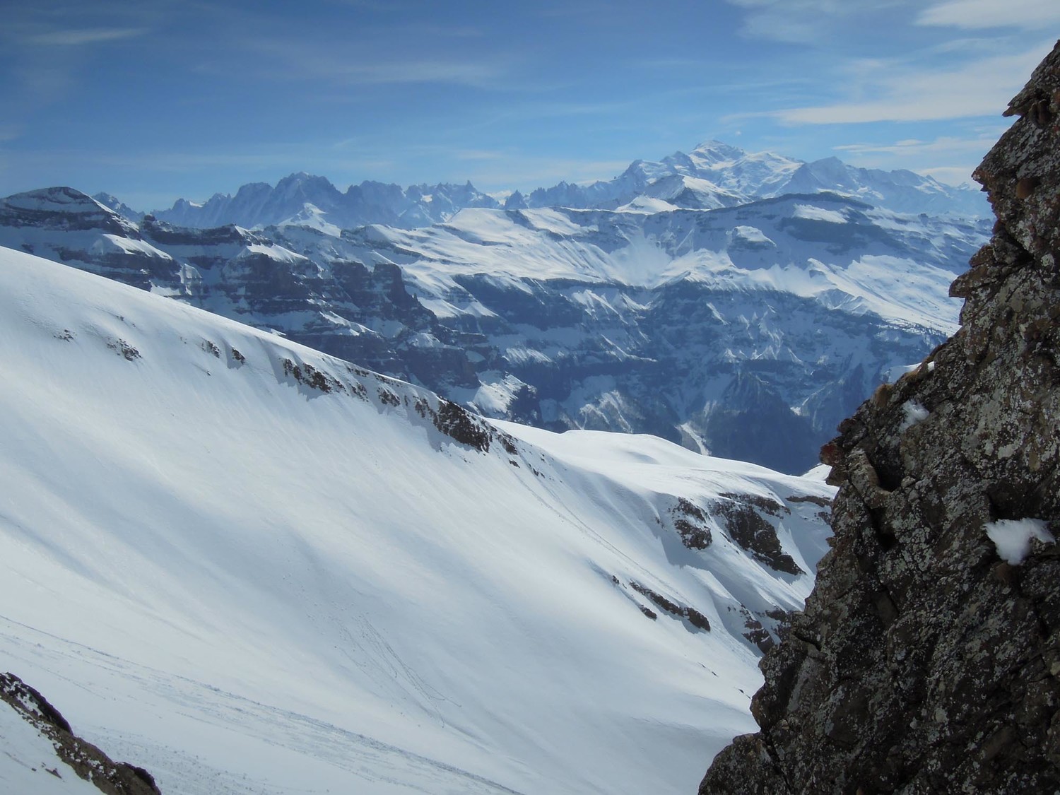 Corne à Tournier. Vue du sommet du couloir N.