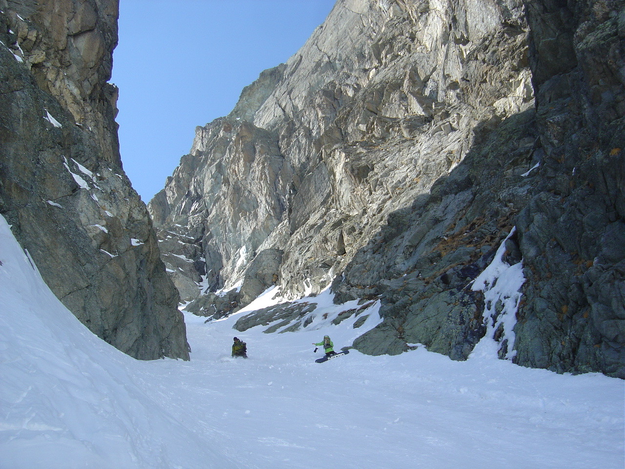 Le couloir s'élargit avant le 3e rappel