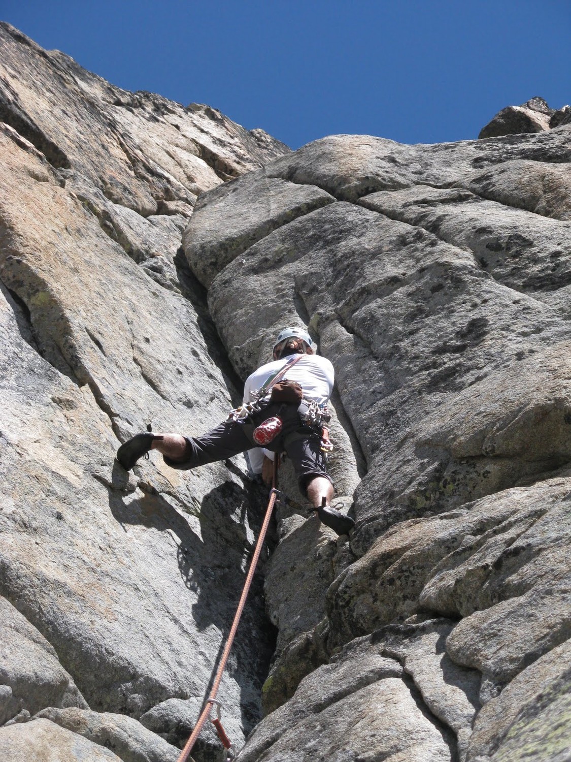 L5: la fissure deversante.