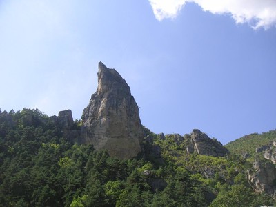 Roche Aiguille au dessus du pas de Soucy