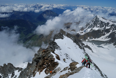 Scendendo dalla cresta NW de Le Ritord 3556m Scendendo dalla cresta NW de Le Ritord 3556m