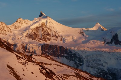 Zinalrothorn et Obergabelhorn vus de Tracuit Zinalrothorn et Obergabelhorn vus de Tracuit