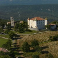 Le château d'Aiguines
