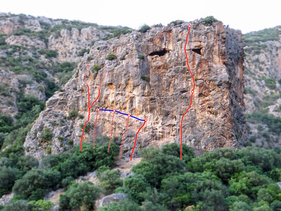 Vue d'ensemble du secteur "Sous le regard de Fatma" Vue d'ensemble du secteur "Sous le regard de Fatma"