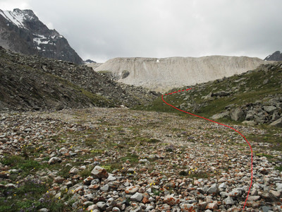 Sous la moraine du glacier Adyghene