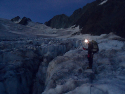 on joue à saute-crevasse à 5h du mat!
