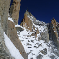 Granit bien recouvert de neige