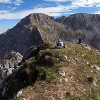 Cima del Palone; ammirando il versante Nord della Grigna e del Pizzo della Pieve...