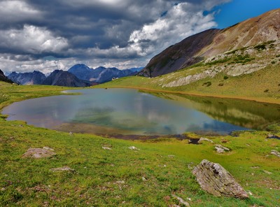 LE LAC DE LA BARRE - HAUTES ALPES LE LAC DE LA BARRE - HAUTES ALPES