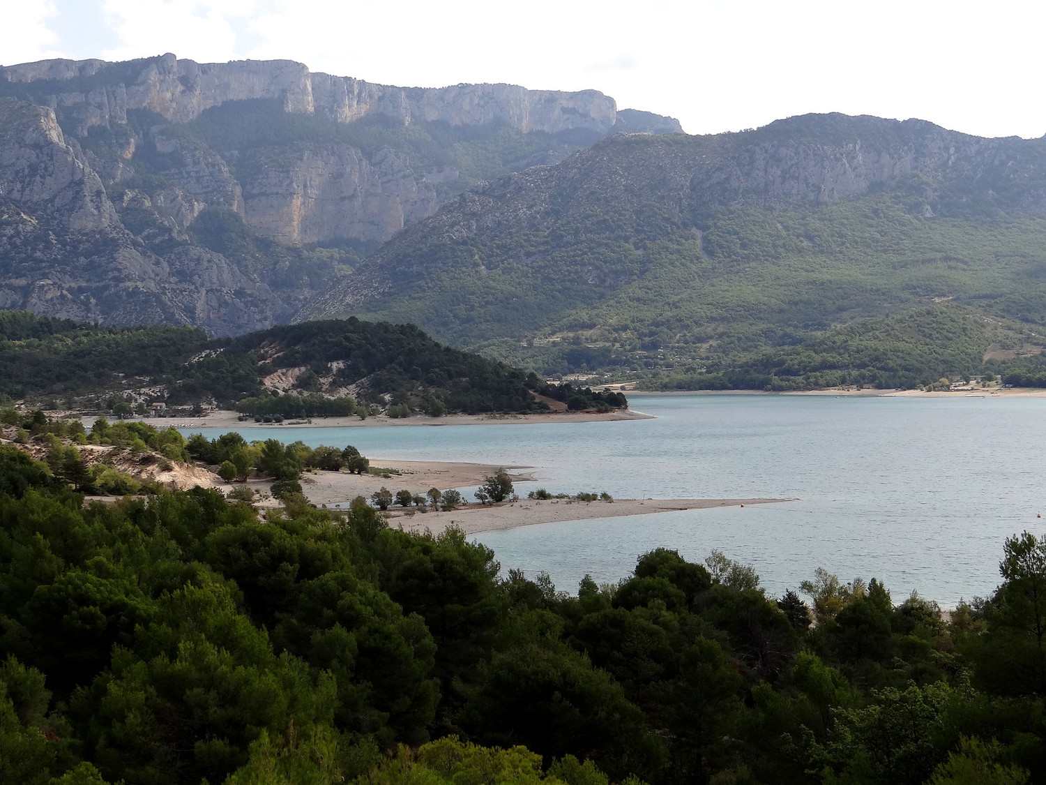 Le lac de Ste Croix