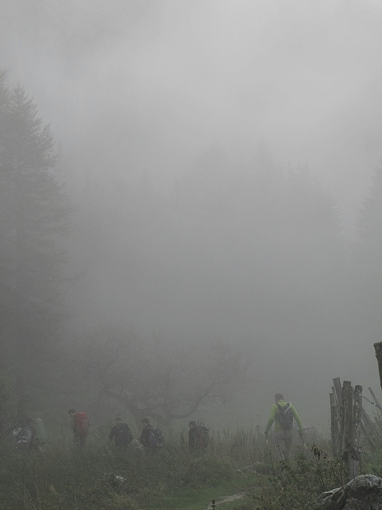 Montée dans le brouillard