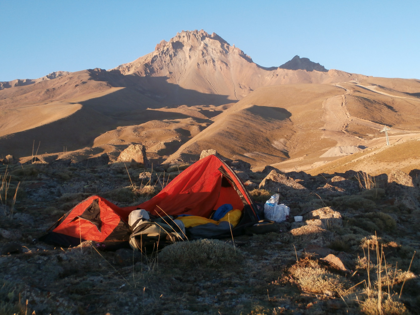 Petite mais lègère et étanche, devant le Mt Erciyes en Turquie, 3916m
