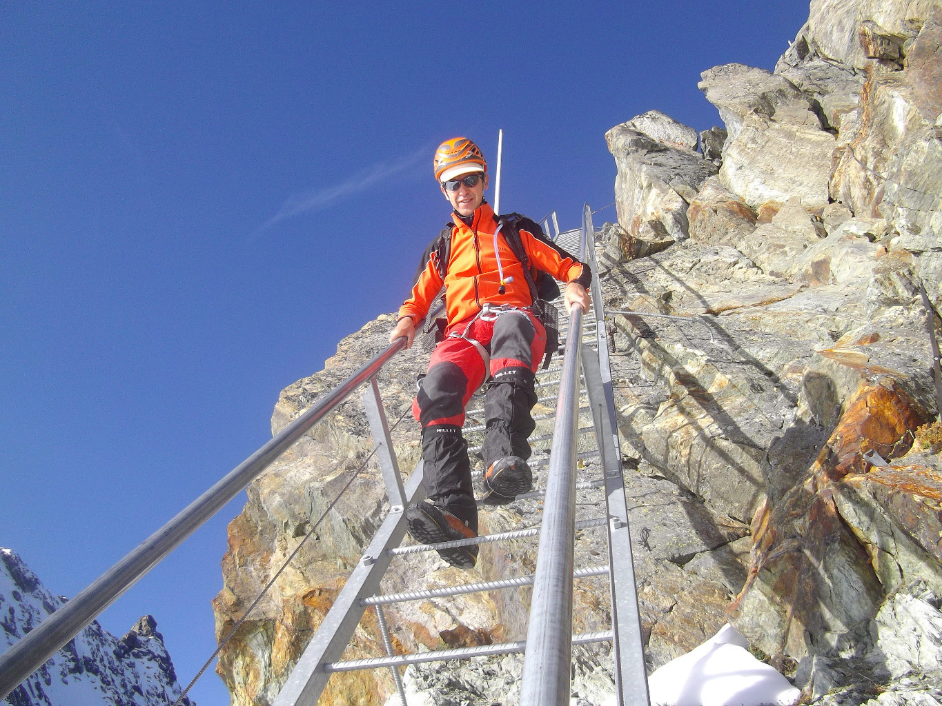 Echelle pour descendre sur glacier Mt Miné