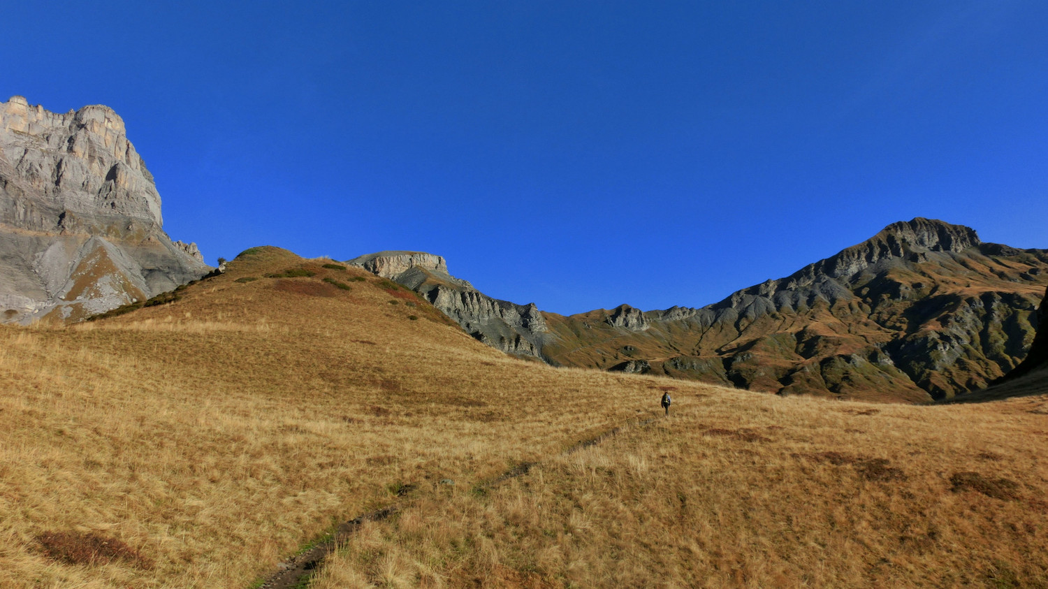 Avant de rejoindre le chalet de Moede. Tête de Moede