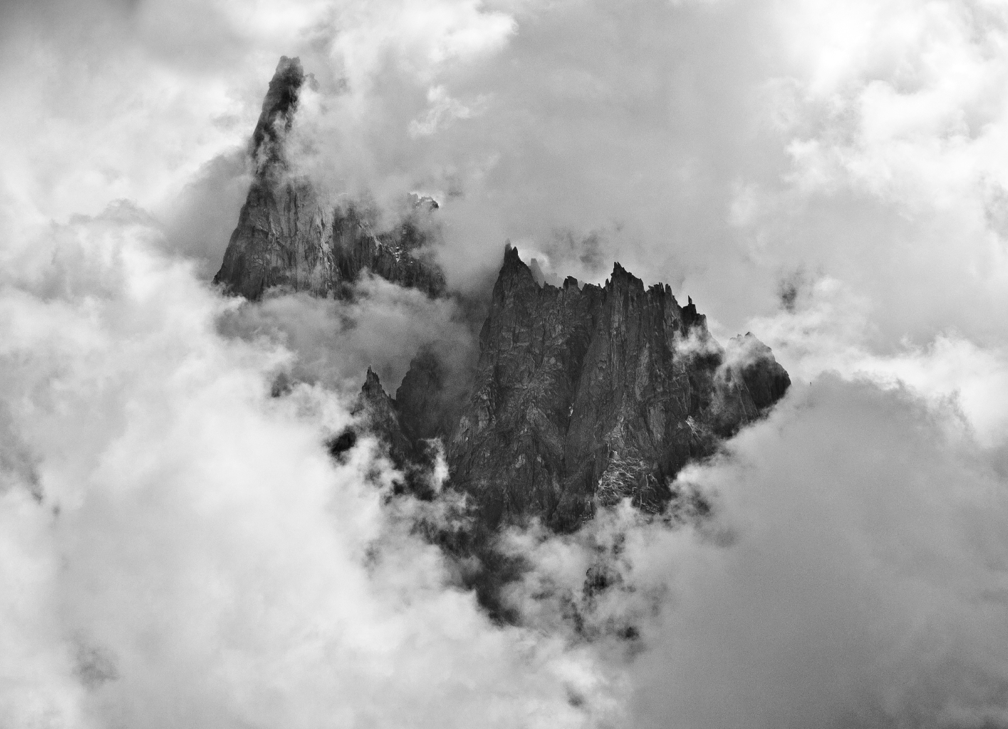Arête des Flammes de pierre