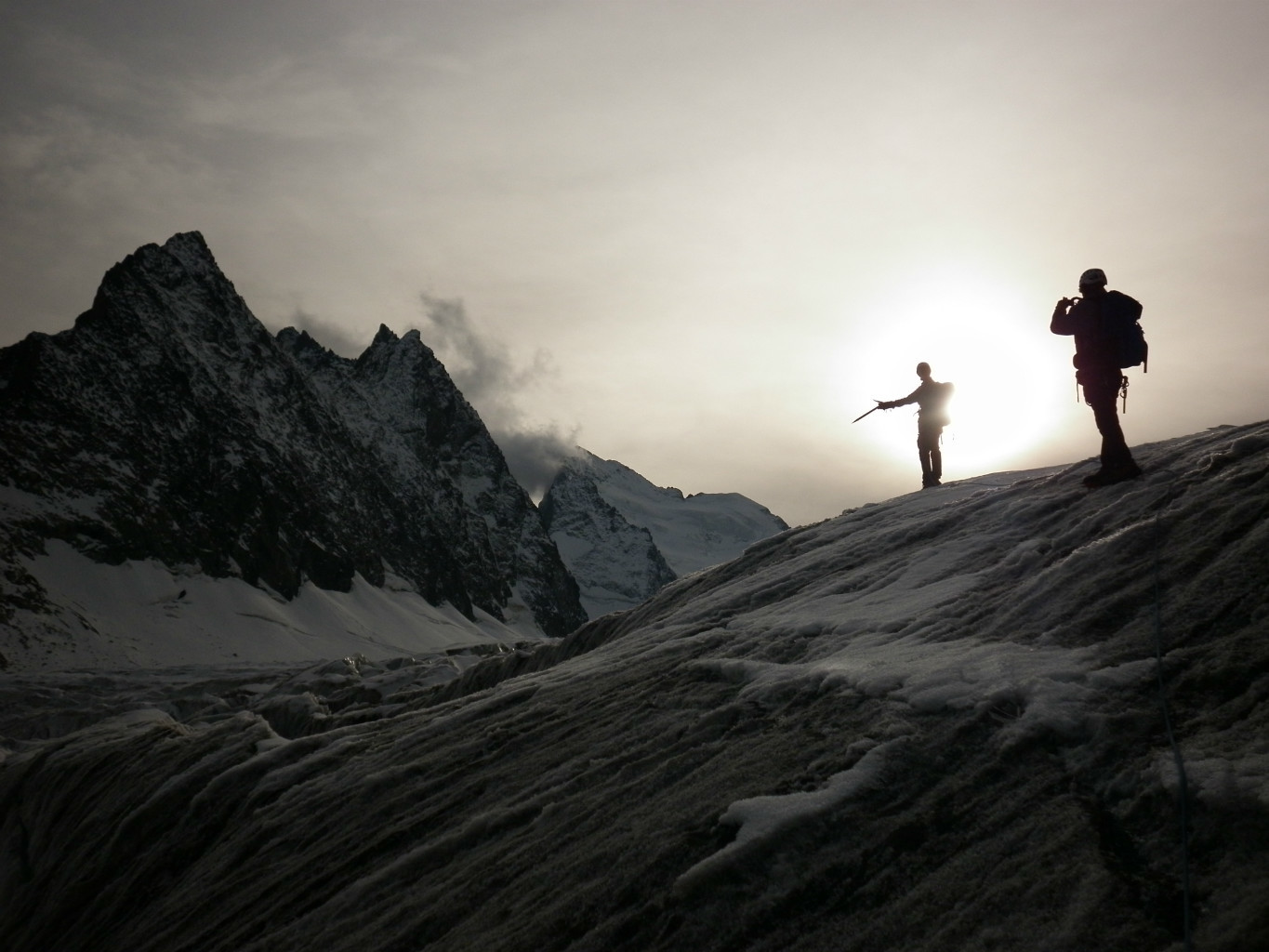 "L'alpiniste est un homme qui conduit son corps là où, un jour, ses yeux ont regardés..." (Rébuffat)