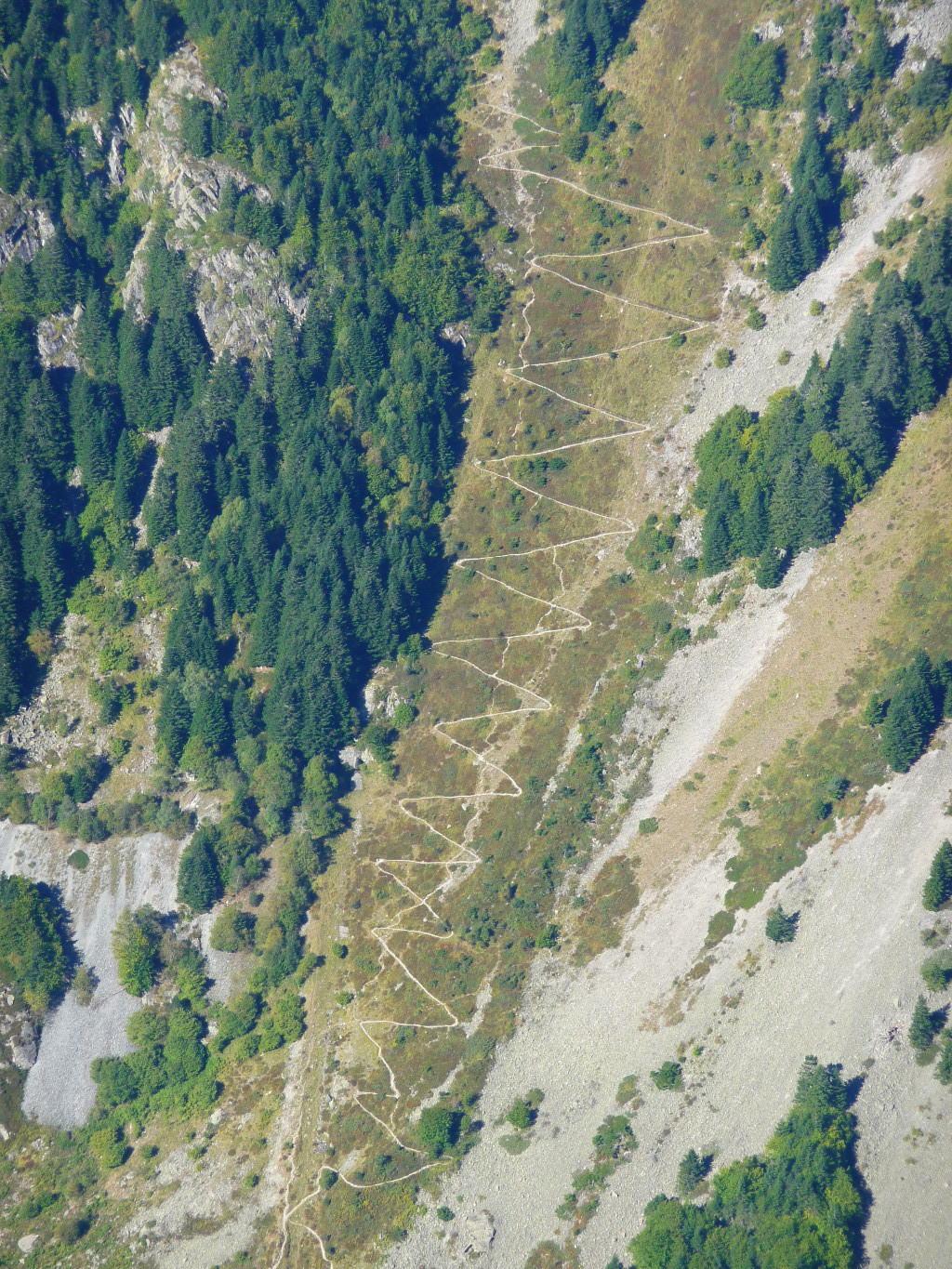 le départ du sentier qui mène à Migoélou, ça fait rêver