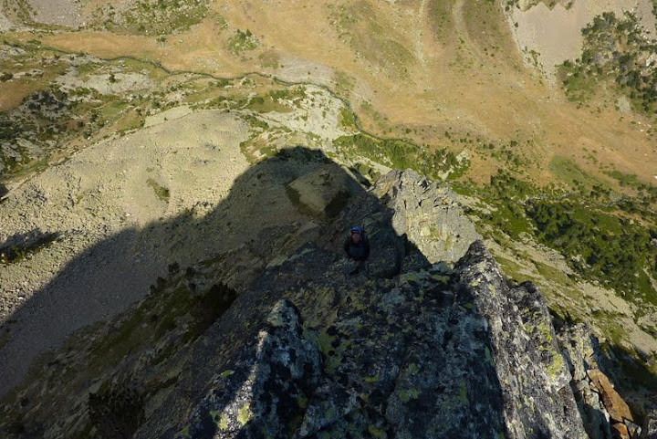 Sur le fil de la crête W du Rodo