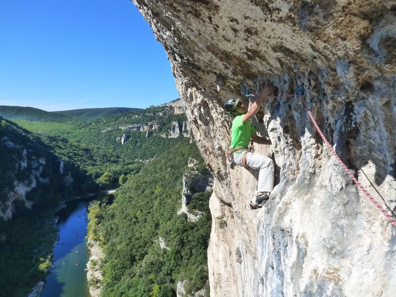 Courte transition jusqu'à R2 bis