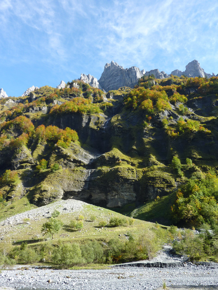 Tenneverge, de bas en haut